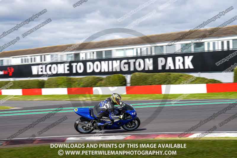 donington no limits trackday;donington park photographs;donington trackday photographs;no limits trackdays;peter wileman photography;trackday digital images;trackday photos